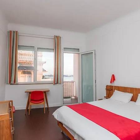 Le Trident Thyrsé 2*