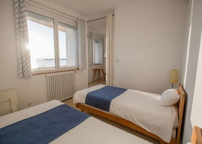 Le Trident Thyrsé 2* Royan