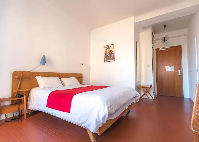 Hotel Le Trident Thyrsé 2*