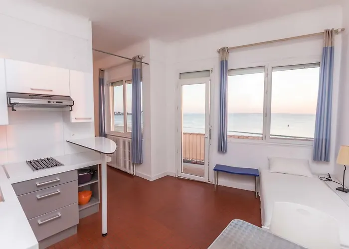 Le Trident Thyrsé 2*