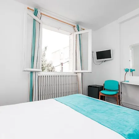 Hotel Le Trident Thyrsé 2*