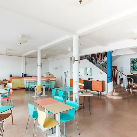 Le Trident Thyrse Otel Royan