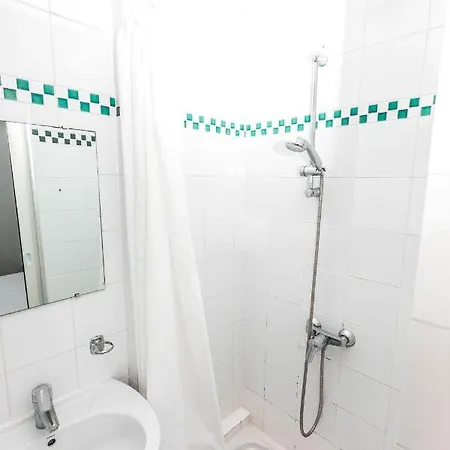 Le Trident Thyrse Otel
